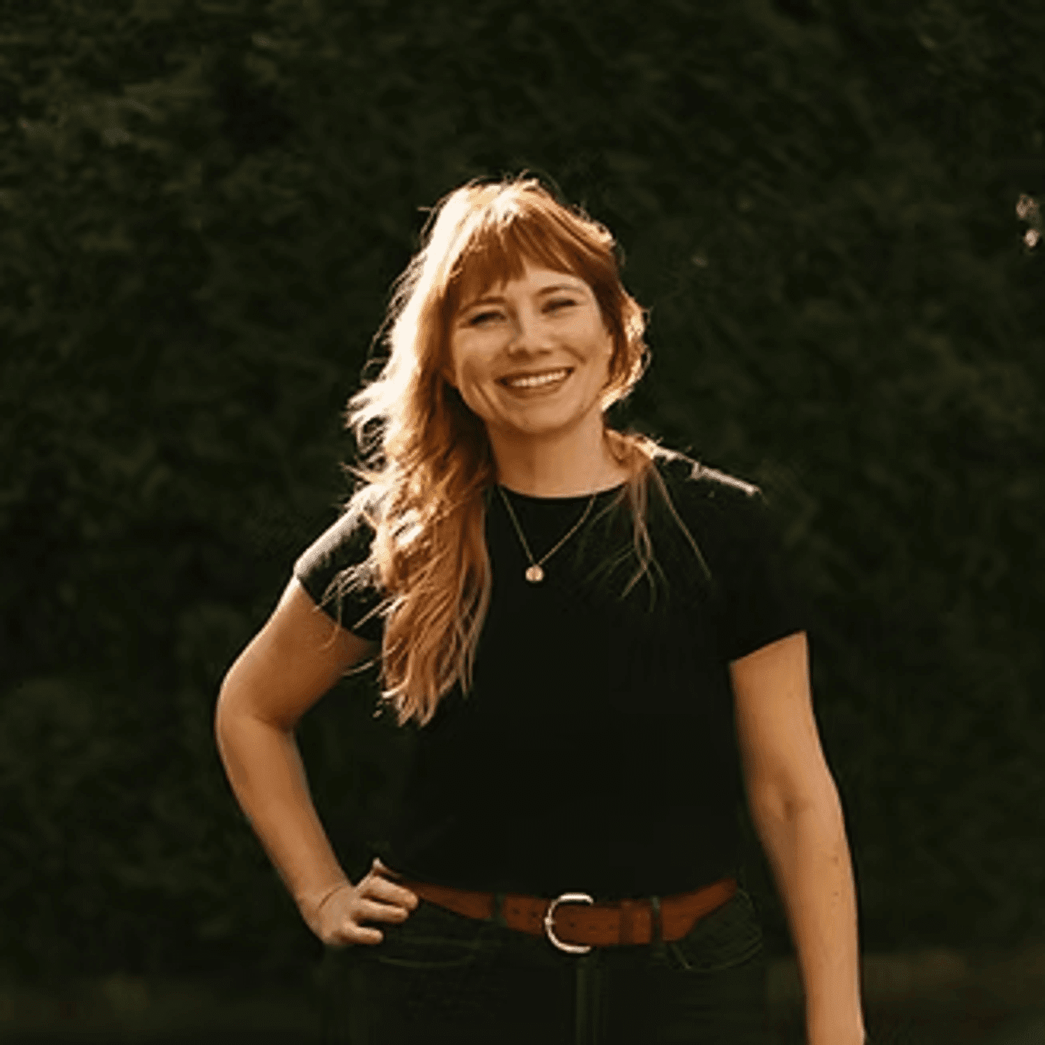 Portrait of Paulina Isaak, a professional stylist at Beautique Beauty Lounge, showcasing their expertise and style.